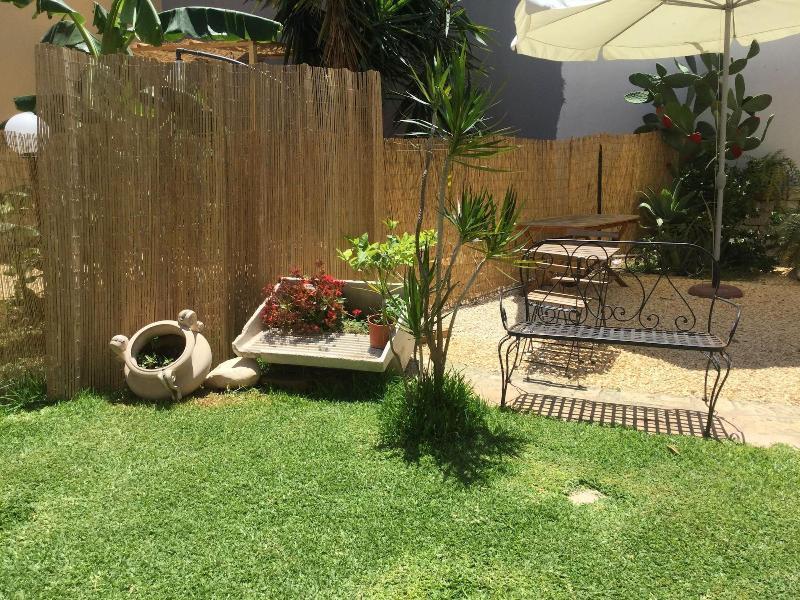 U' Iazzu Bed & Breakfast Avola Ngoại thất bức ảnh